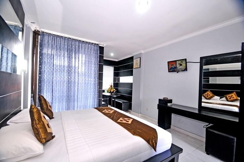 Arya Hotel & Spa Kuta  Bagian luar foto